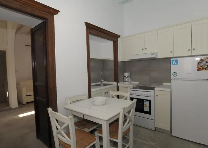 Thomas Traditional House In Chora *