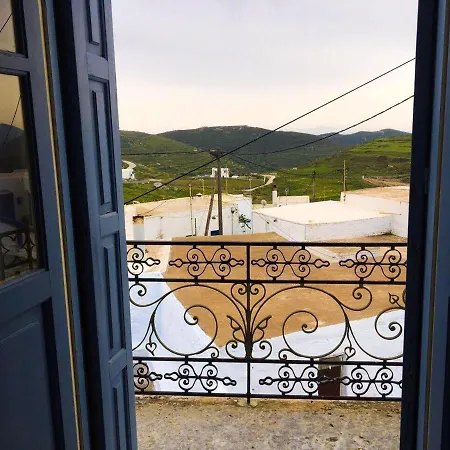 Thomas Traditional House In Chora